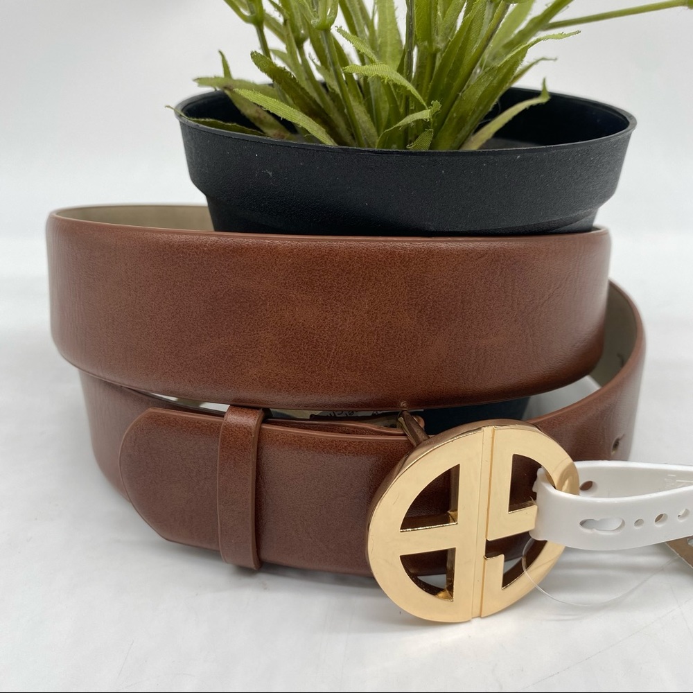 GIANI BERNINI
Signature-Buckle Panel Belt in Brown NEW - Picture 5 of 5